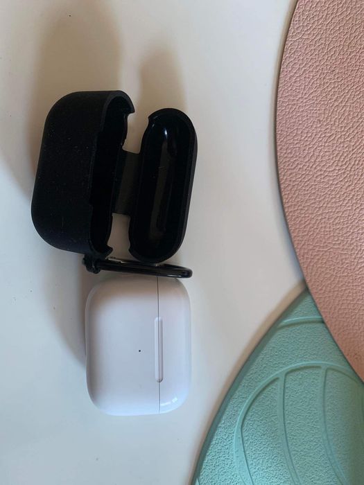 Airpods pro 2  faktura