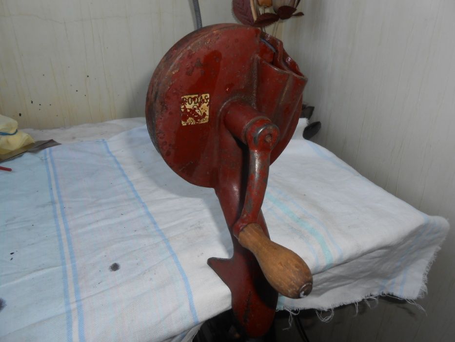 Немецкий шинкователь спаржевых