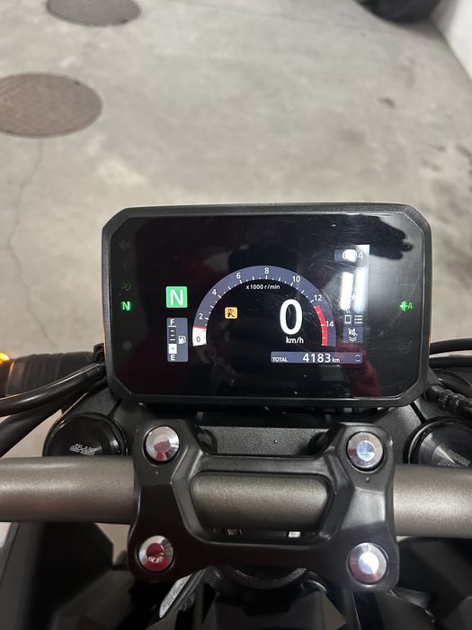 Honda cb 650 R e-clutch 35kw