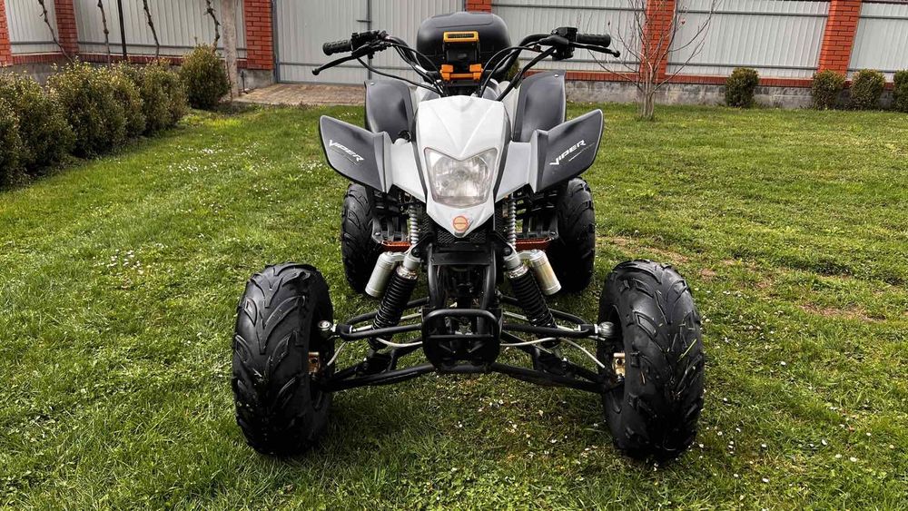 Квадроцикал вайпер 200