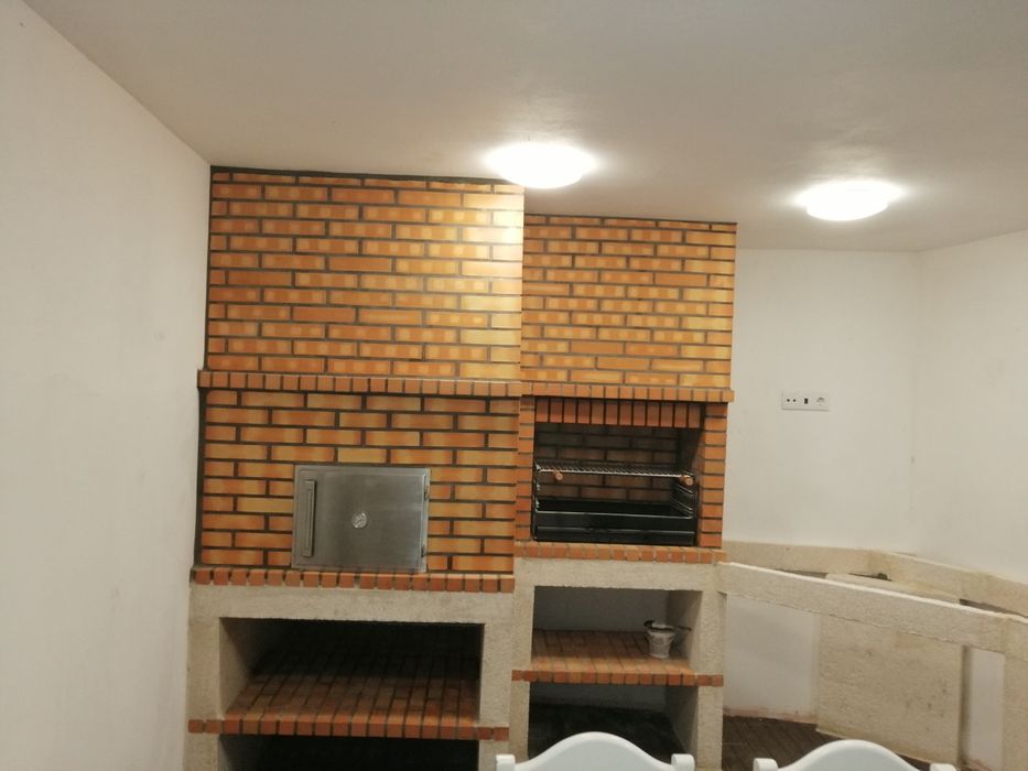 Forno e churrasqueira