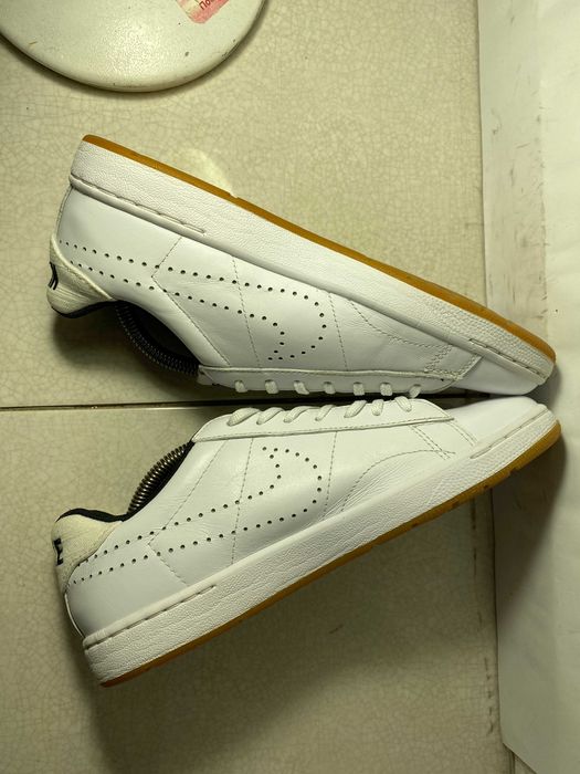 Nike Tennis Classic кожаные женские кроссовки 39р 25см оригинал