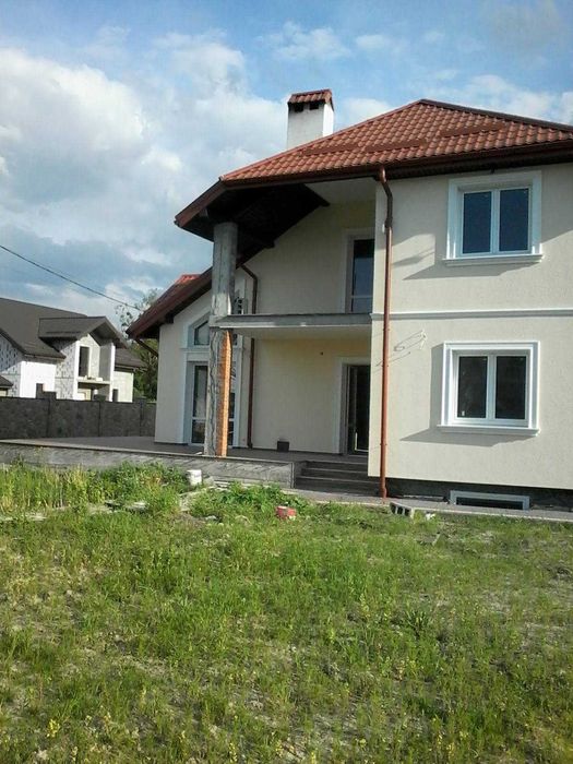 Будинок котеджне містечку Сонячна Поляна Запитів Старий Яричів 15км