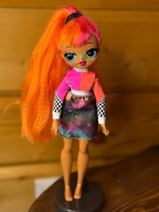 Ляльки LOL OMG Fierce tweens Rainbow high