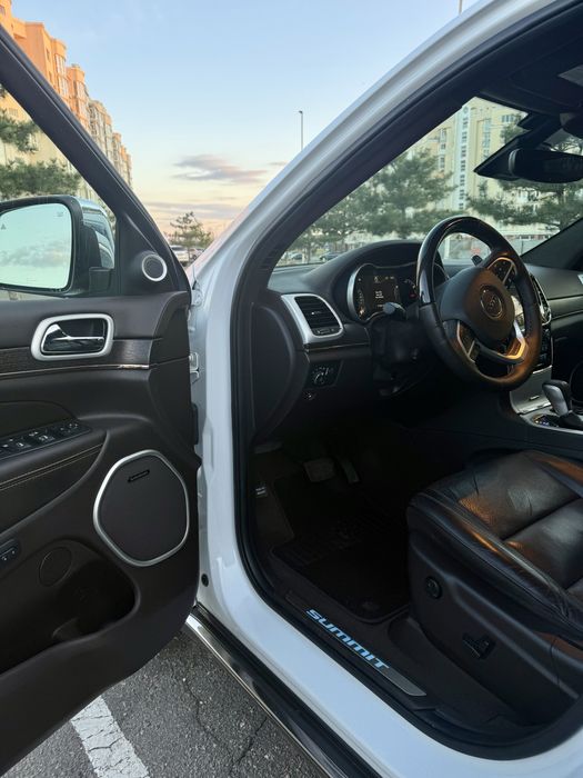 Jeep Grand Cherokee 2019 Summit
