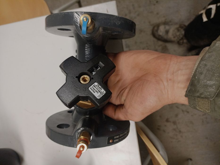 Zawór równoważący Danfoss