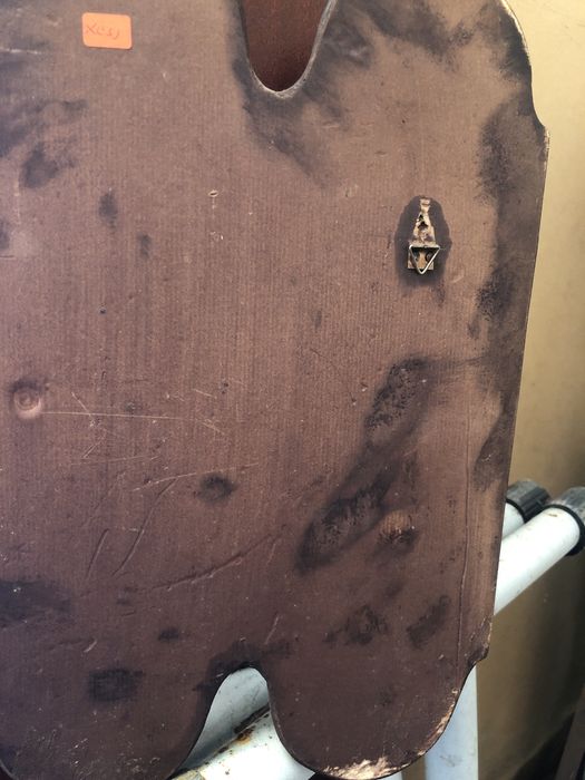 Cabide muito antigo em madeira