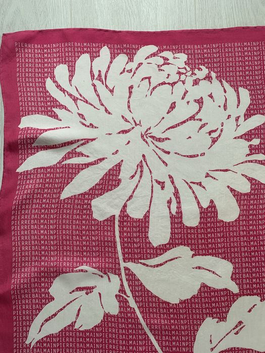 Pierre Balmain шовкова вінтажна хустина