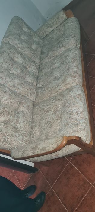 Sofás 1 grande e 2 pequenos64729970298627120