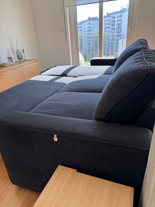 Sofá cama com chaise longue Gato Preto