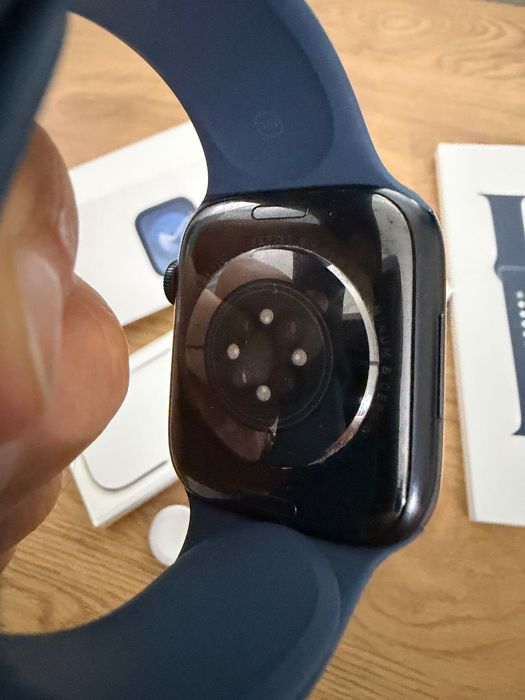 Apple Watch Series 9 45mm Midnight Aluminum