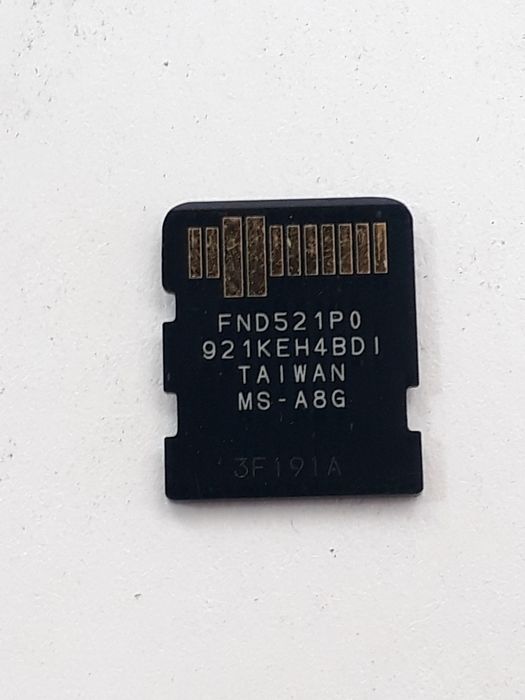 Карта памяти на PSP Sony   (1-4gb)