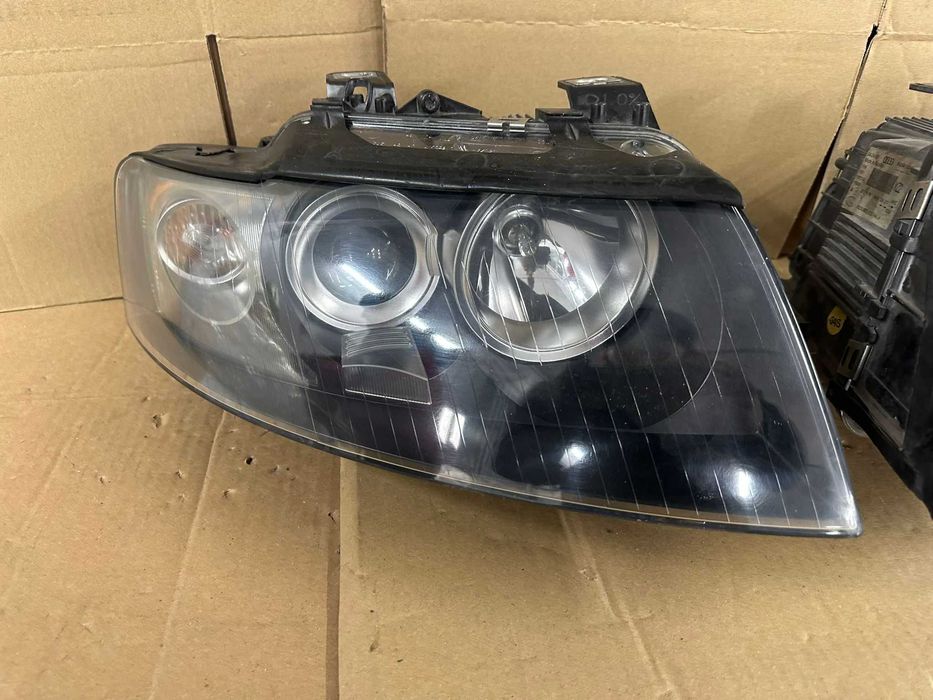 Audi A4 B6 Cabrio Lampa prawa przednia przód Eu cała org