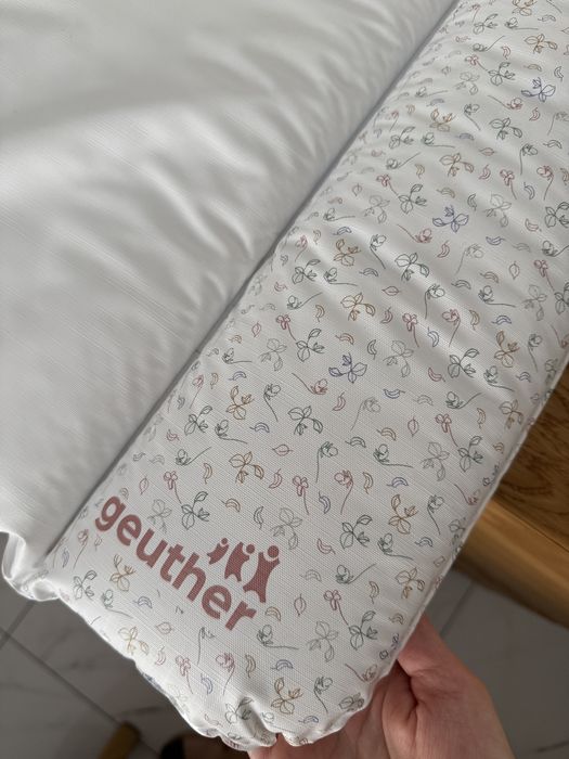 Пеленальний матрацик