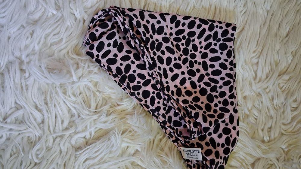 Szalik jedwab Charlotte Sparre