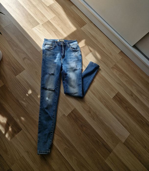 Spodnie jeansowe Msara