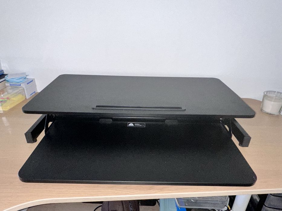 Mesa sentado e em pé