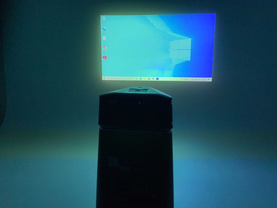 Компактний ПК з проєктором Lenovo IdeaCentre 610S i5-6500|8Gb|240Gb