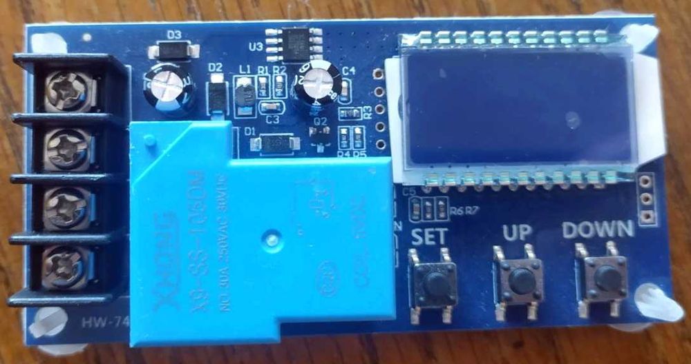 Модуль XY-L10A контролер заряду акумуляторів