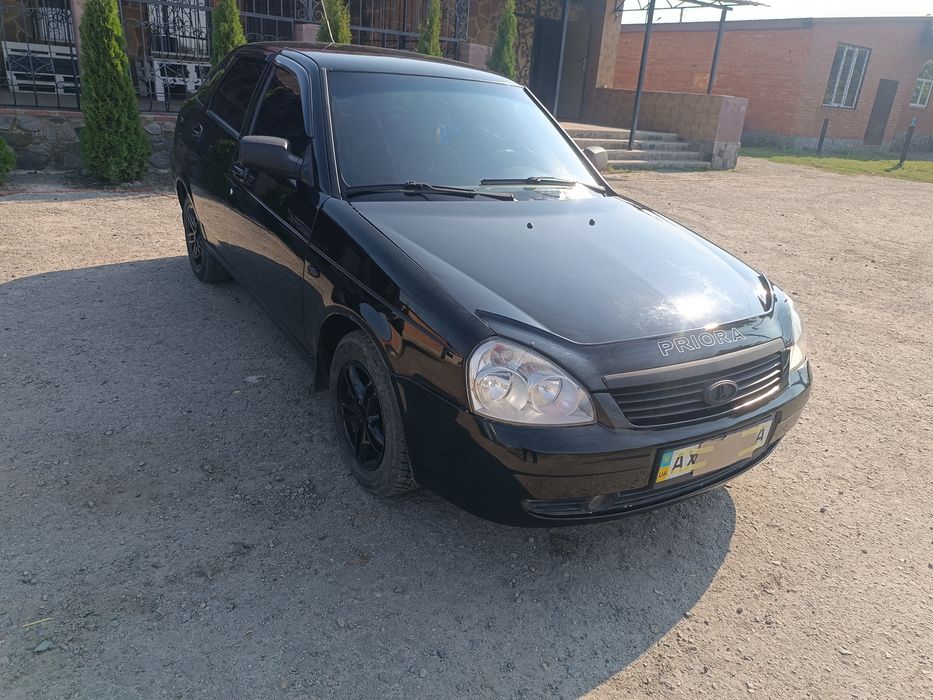 Продам автомобіль Пріору 2172