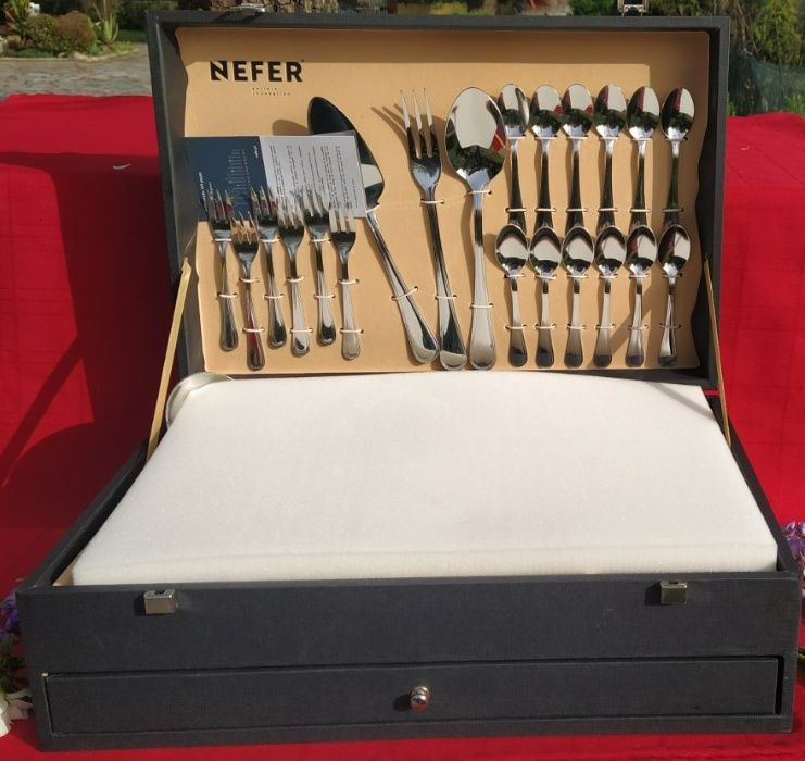 Faqueiro completo de 130 talheres - Inox - Produto Novo em Loja