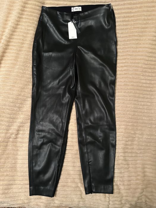 Брюки Mango розмір L  з екошкіри