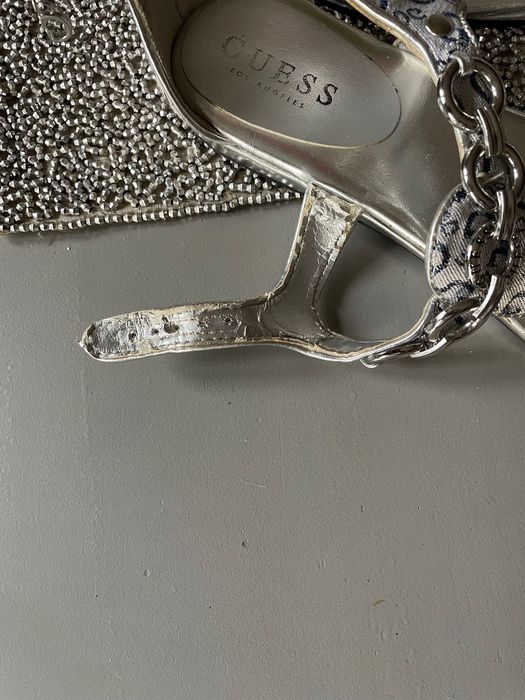 Guess logowane sandałki r.40