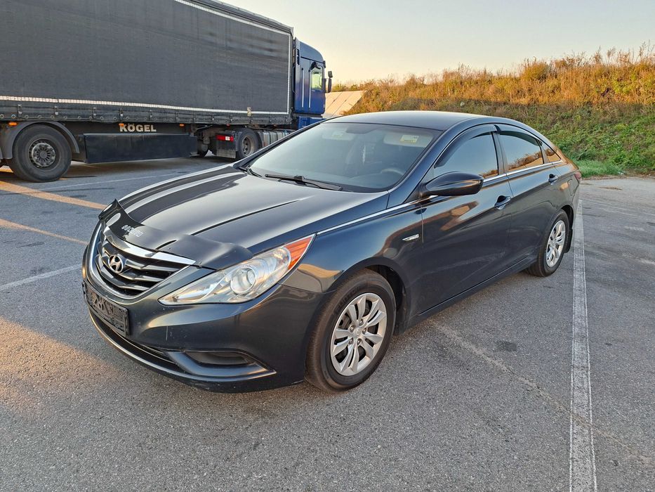 Hyundai Sonata 2010