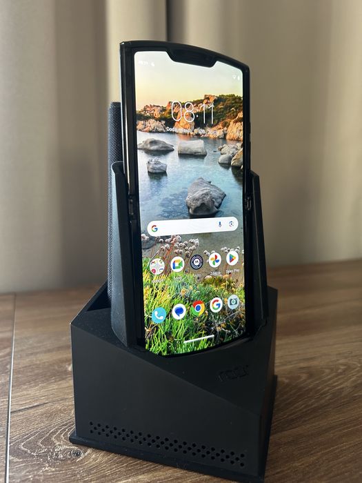Motorola Razr 2019 - polecam