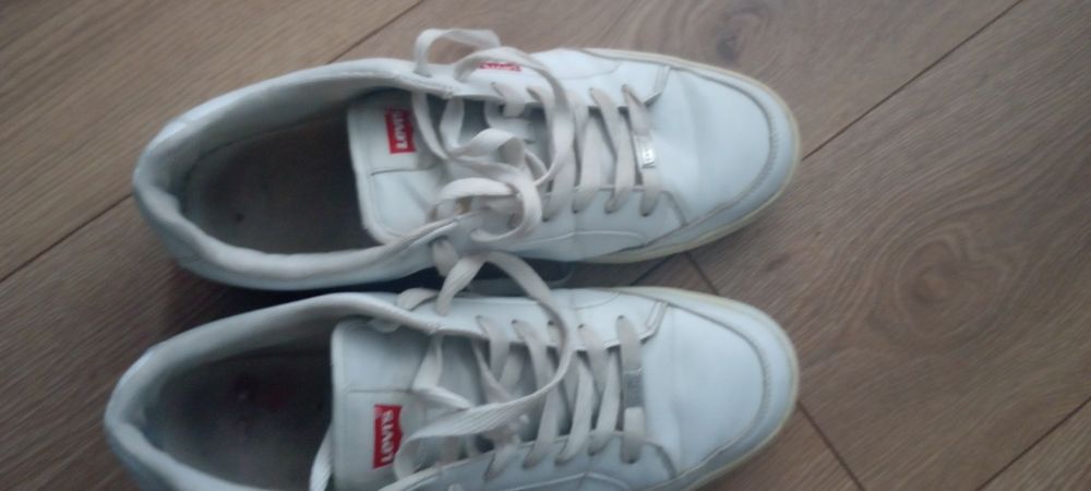 Buty adidasy Levi's 46.