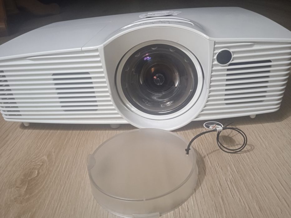 Projektor Optoma