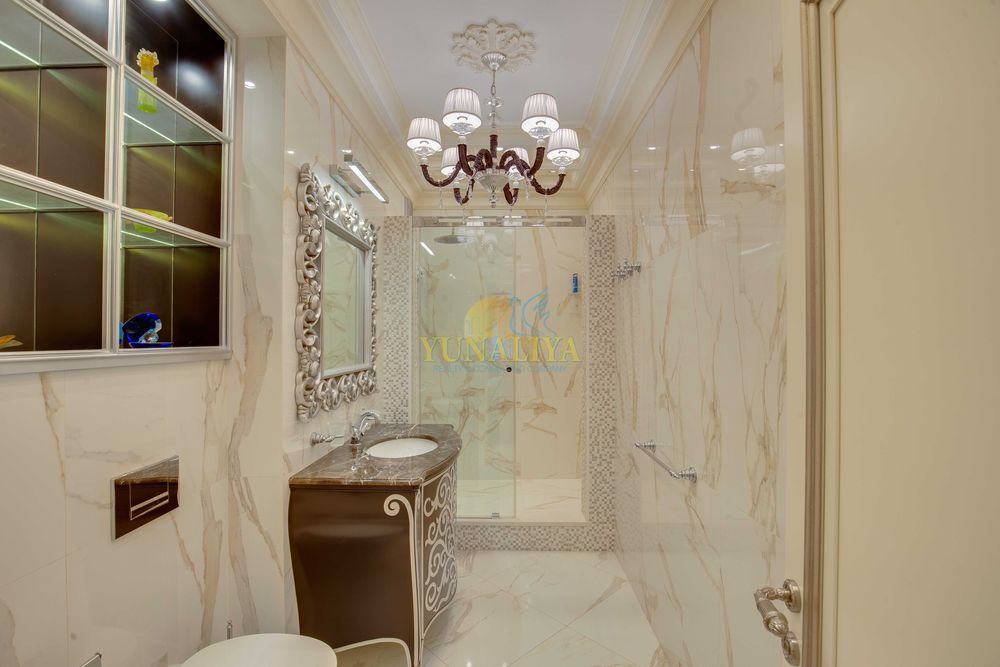 3-х комн. ул. Грушевского 9а с паркоместом!