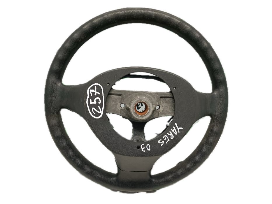 Volante de direção TOYOTA Yaris (_P1_)
