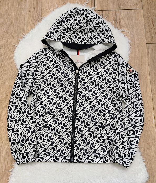 Kurtka moncler oryginalna 140
