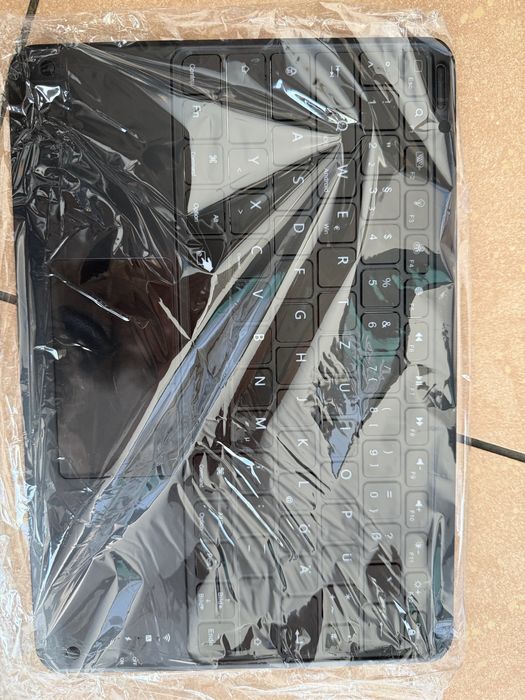 Etui do iPada z klawiaturą