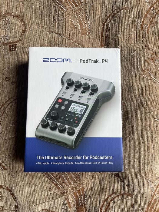 Zoom PodTrak P4.