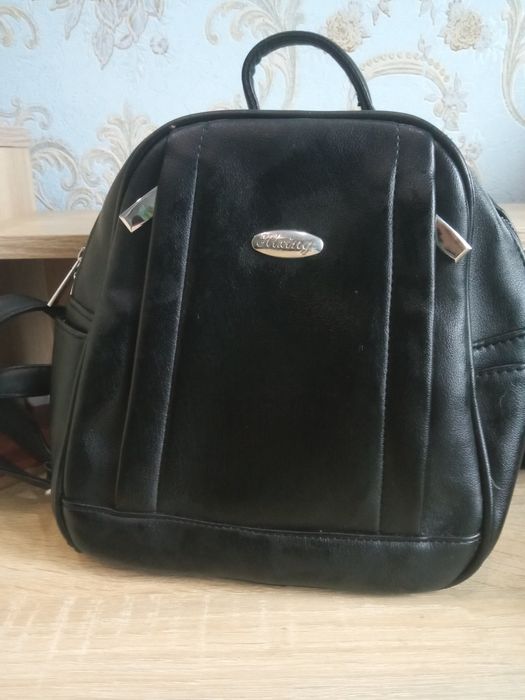 Продам однотонний рюбзак