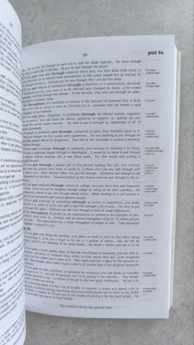 Collins COBUILD Phrasal Verbs Dictionary