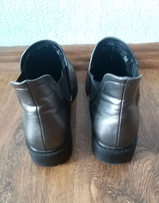 Черевики ботінки демісезонні шкіряні 36 розмір