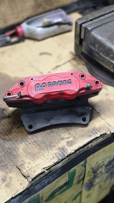 Суппорт AP Racing 6 Pot CP7040. Під Lancer Evolution X: 47 000 грн ...
