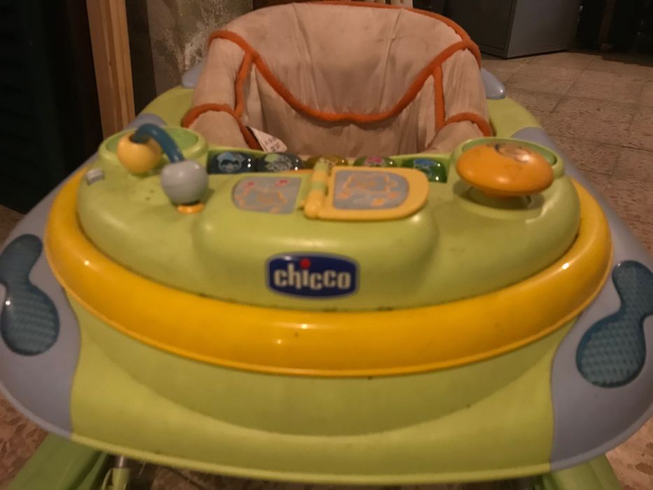 Alcofa Bebeconfort / Andarilho Chico / carrinho + ovo bebé