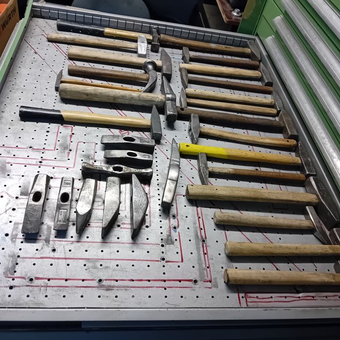 narzędzia warsztatowe ślusarskie