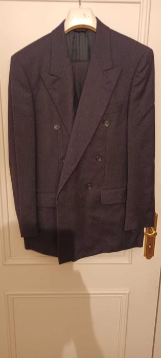 Fatos de Homem pouco usados - APROVEITA