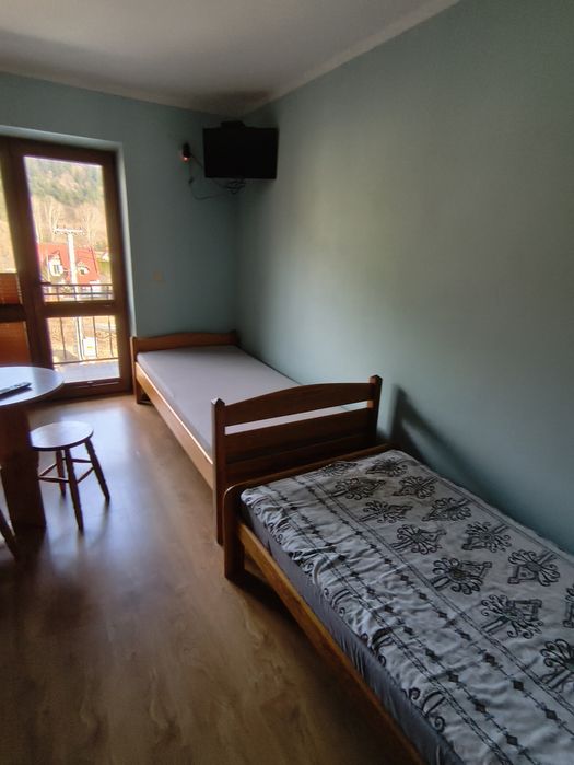 Chata  Cichy Kącik  A. J. Romanek tel. 531 388 994