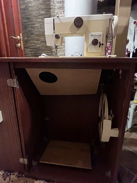 Швейна машинка чайка 134