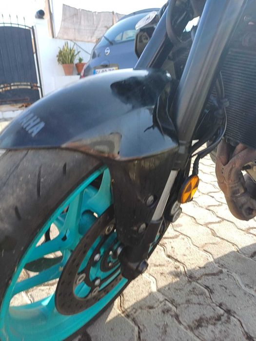 Yamaha MT09 Acidentada