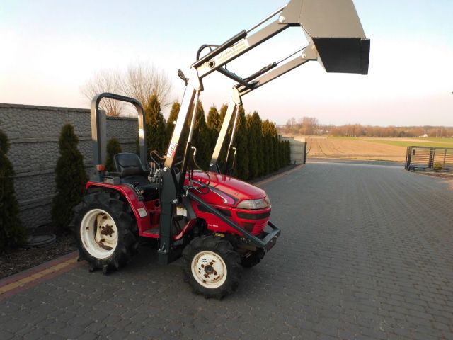 Yanmar KE 50 4x4 15KM ładowacz TUR mini traktorek traktor kubota iseki