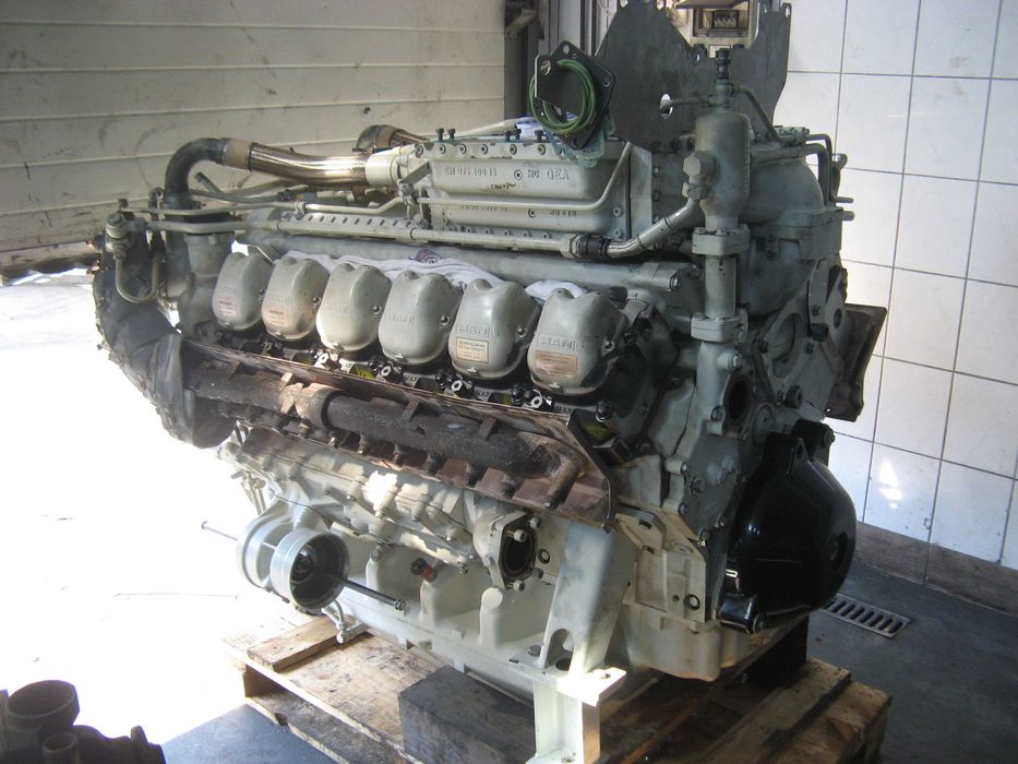 Silnik  do ciągnika Fendt Zetor New holland John Deere  naprawa remont