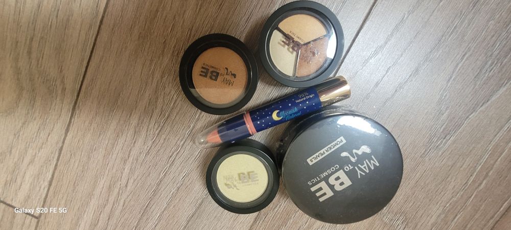 Cienie do powiek, Puder, blyszczyk, NOWE, cena za wszystko