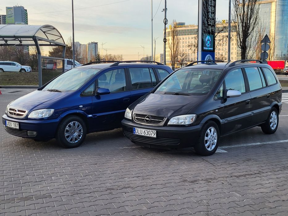 Свіжопригнанаі ЗЕФІРА 2.0tdi 7місць